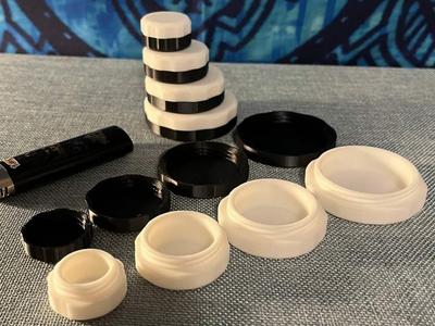 Screw Puck (small threaded container)