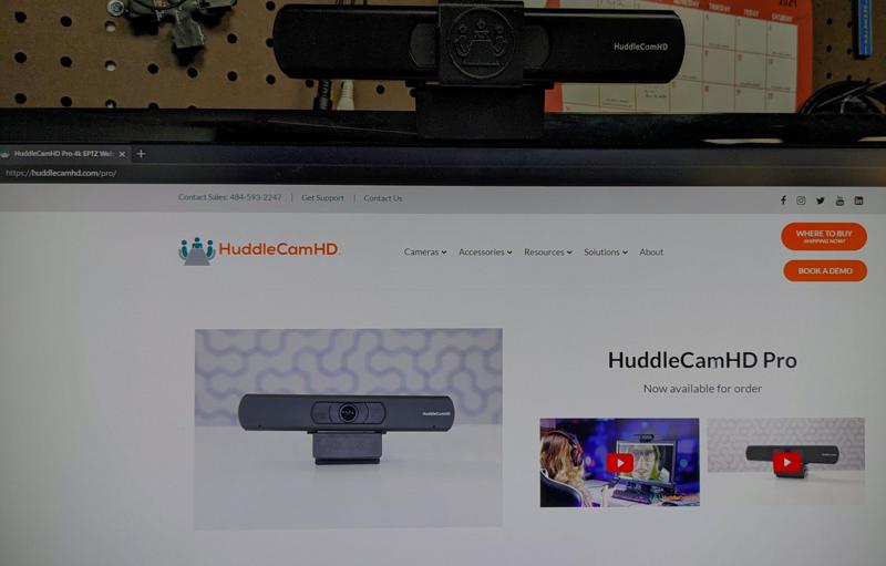 HuddleCamHD Web Cam Pro Privacy Cover.stl