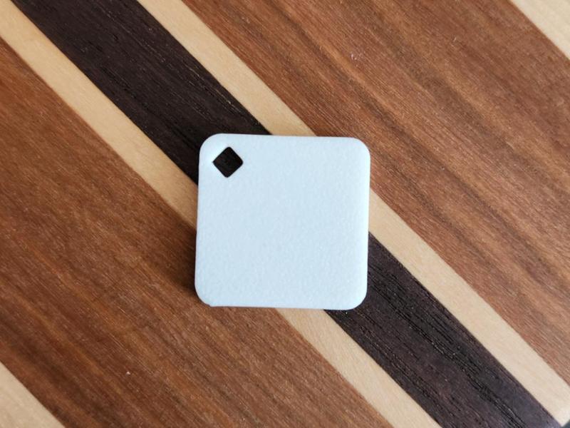 Filament Swatch With Diamond Hole (BambuLab Size)