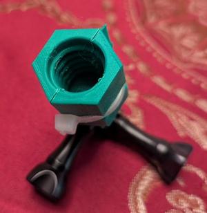 [PythonSCAD] Broomstick thread to gopro 3 prong