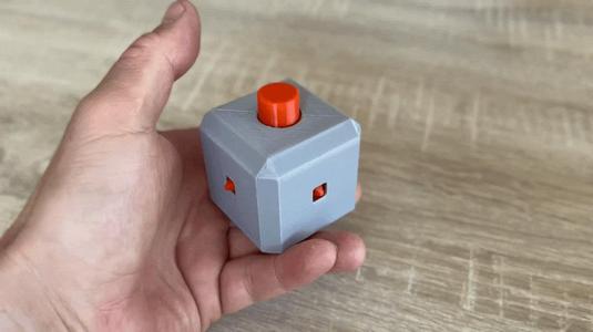 Spike Cube