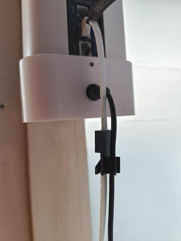 Flat + Round Cable clip (Flat UTP + DC cable)