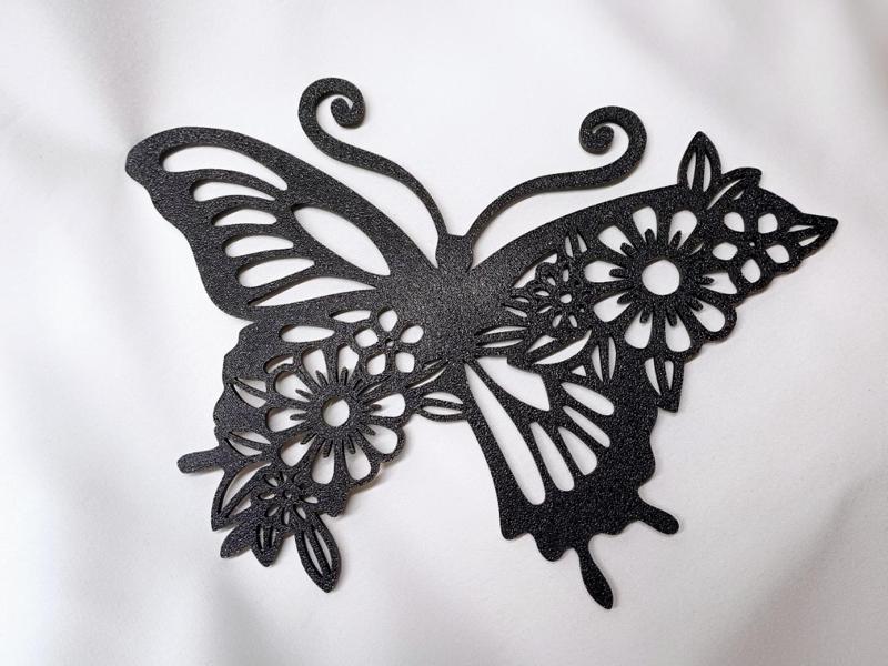 Papillon wall art 