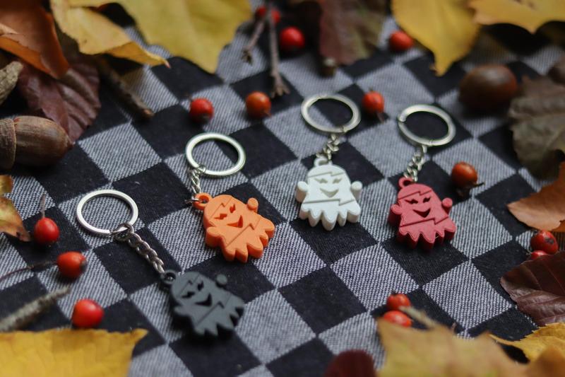 Rockstar Ghost Keychain | Autumn Series | Halloween