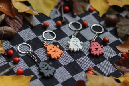 Rockstar Ghost Keychain | Autumn Series | Halloween
