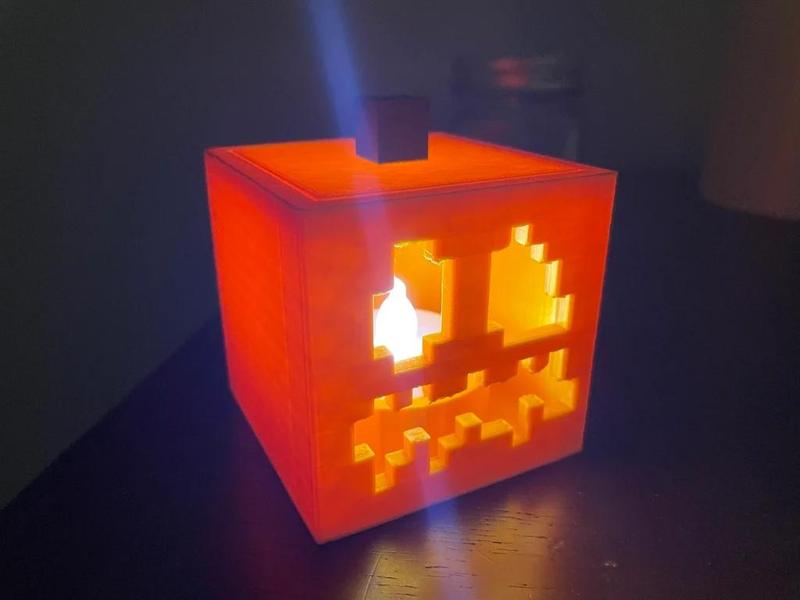 Minecraft Jack-o-Lantern Tealight Lamp (no Tealight holder) (Remix)