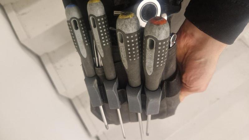 Bahco scewdriver holder for work trousers
