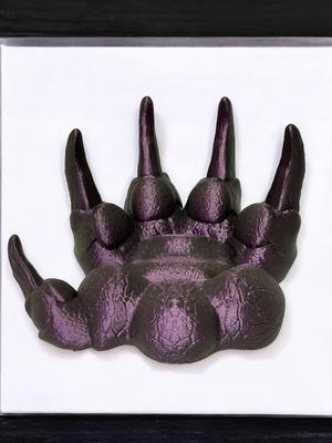 Dragon Paw Stand