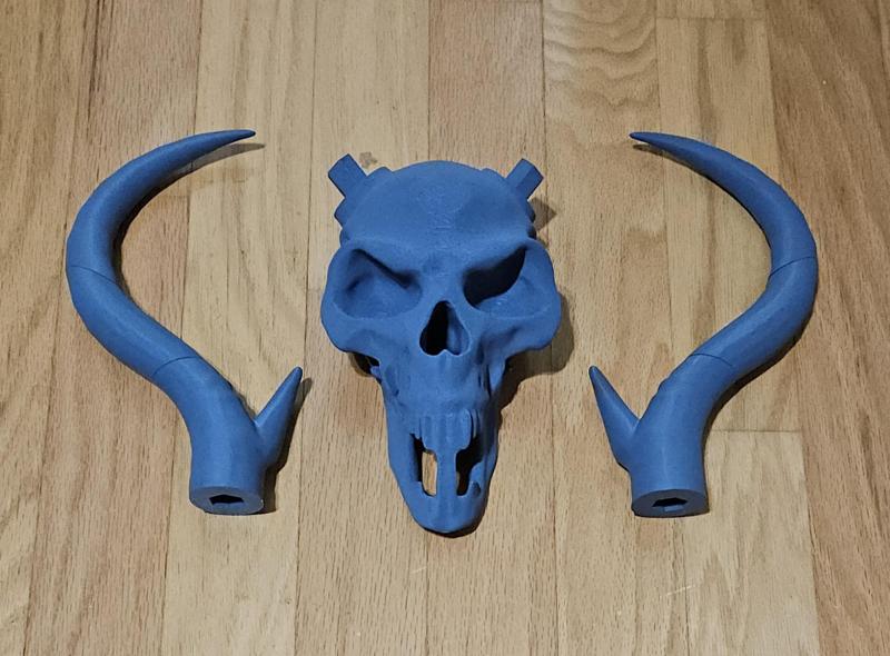 Golden Horned Skull