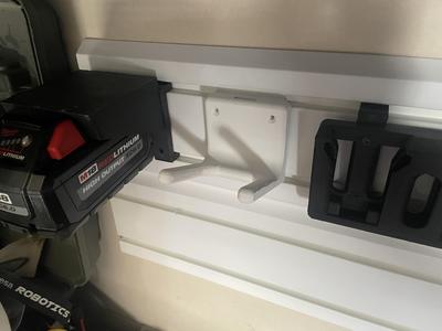 M18 Grinder SlatWall Mount
