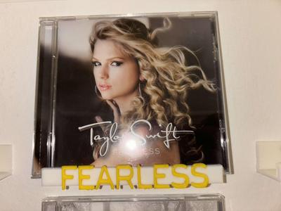 Taylor Swift, Fearless, CD holder wall mounted