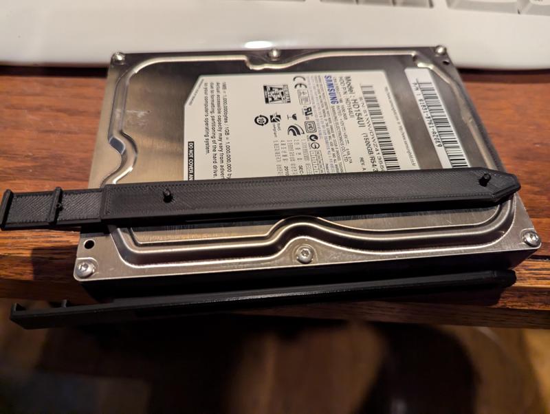 Simple Drive Rail For Cooler Master Case