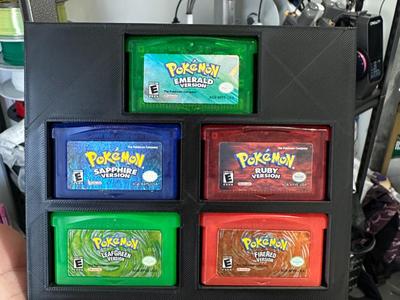GBA Game Display Case