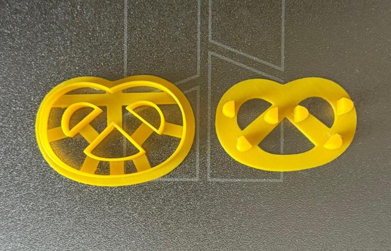 Original pretzel biscuit mold