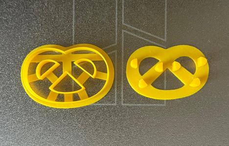 Original pretzel biscuit mold