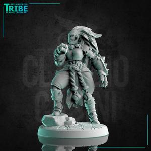 (0187) Female warforged monk shaolin with an iron punches