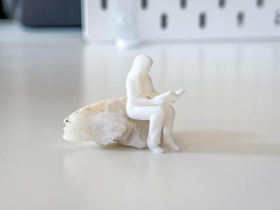 Miniature Sitting Woman/Reader II for your Diorama