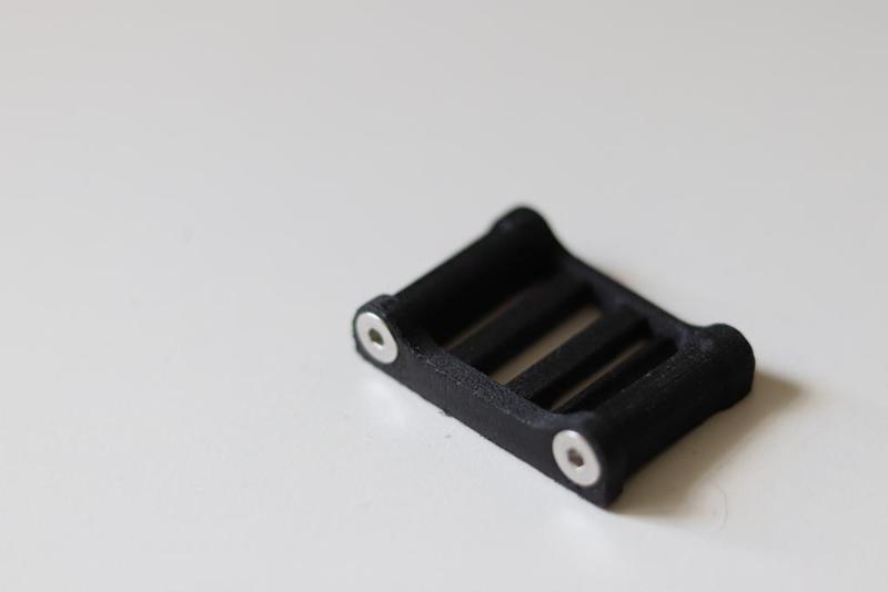 Backpack buckle - detachable