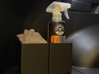 Detailing bottle / microfiber holder