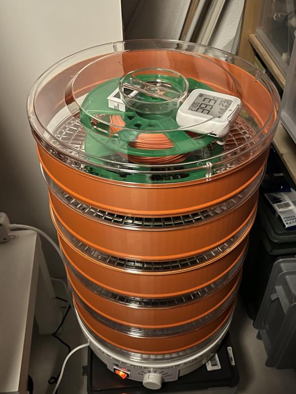 Convert food dehydrator to filament dryer