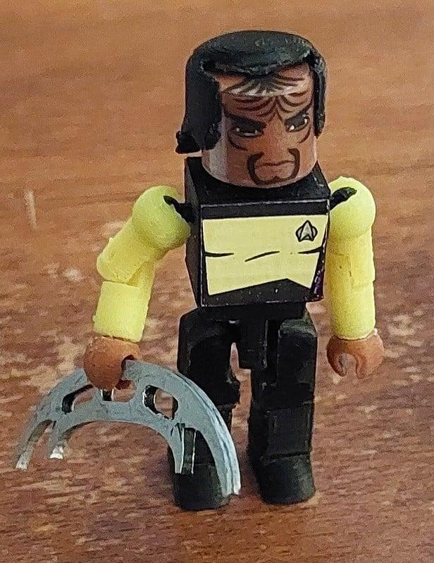Worf hairpiece for Minimates
