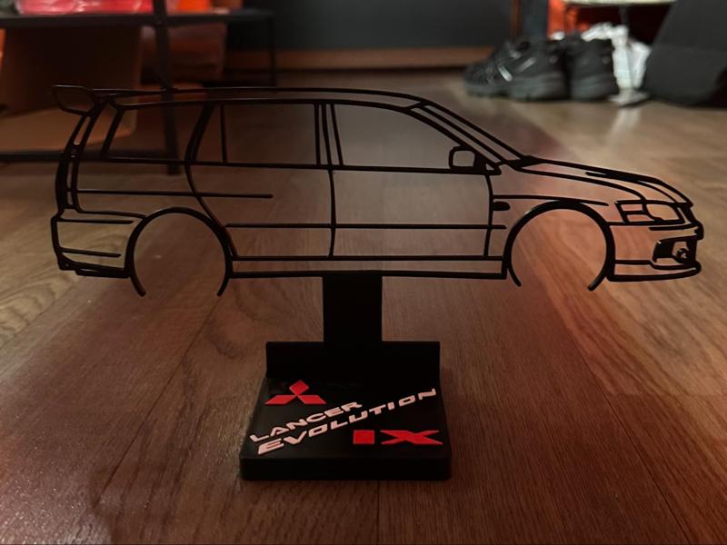 Silhouette Mitsubishi Wagon Lancer Evolution
