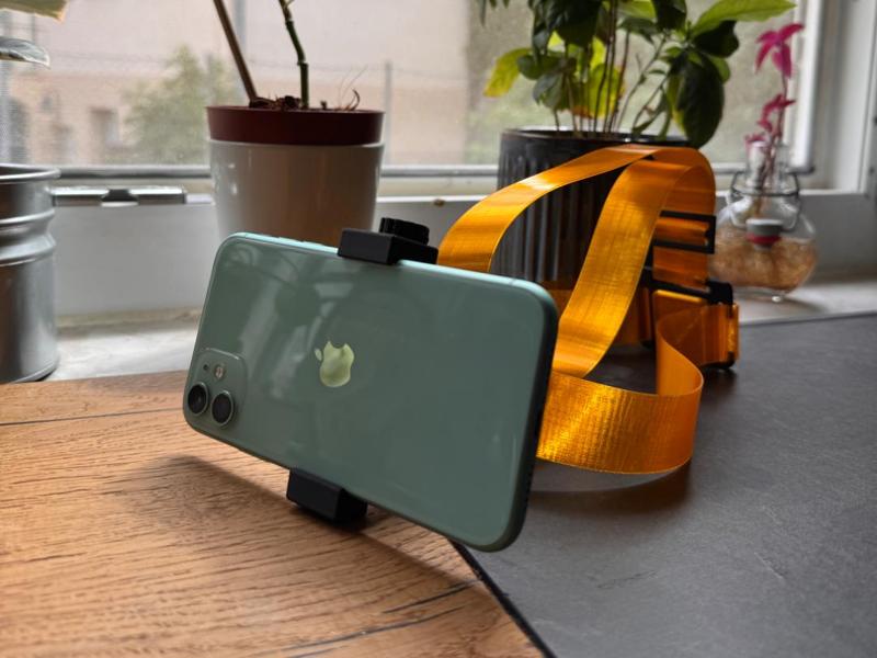 TPU Headphone Holder (POV)