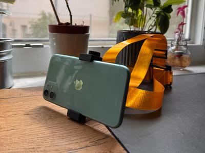 TPU Headphone Holder (POV)