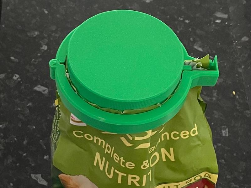 Extra Large Bag Clip With Screw On Lid