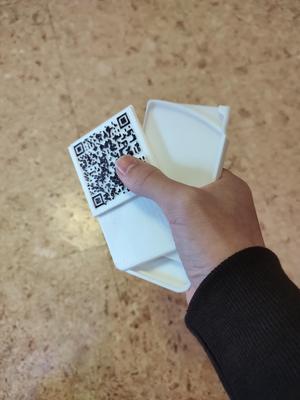 QR code wallet insert
