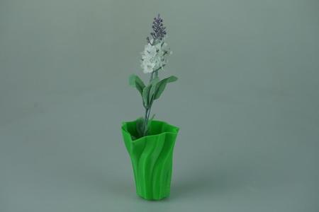 vase 2