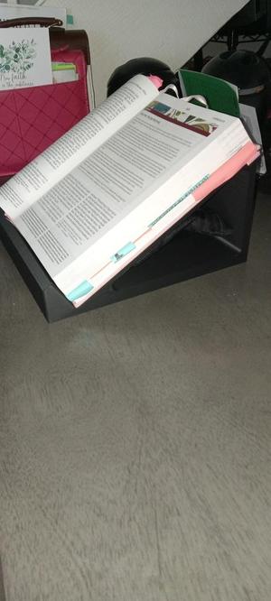 Bookstand
