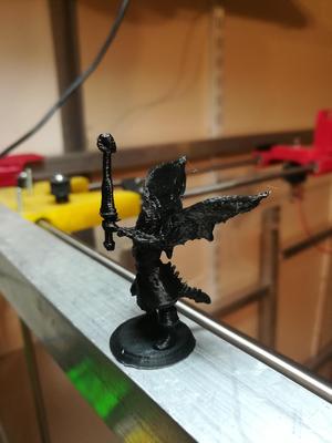DesktopHero Female Miniature 28mm