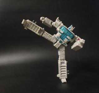 TF Siege Ultra Magnus Thigh Upgrade