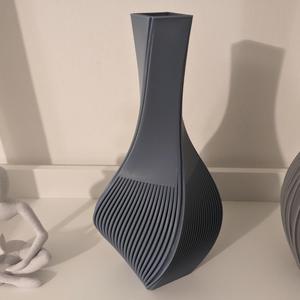 "Twisted Helix" Vase