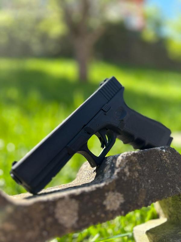 Glock 17