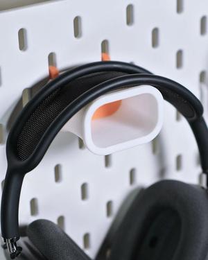 20250605 - IKEA SKADIS EARPHONE HOLDER WITH STORAGE_backplate.stlIKEA SKÅDIS Earphone Holder with Hi