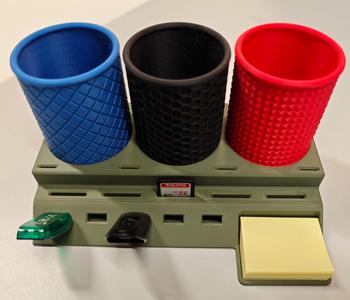 Pen Holder V2