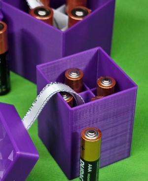 Ribbon Gift Box B Lite with ribbon loop and slot | Insert for AAA batteries | Christmas gift box