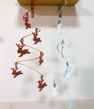 Xmas spiral ribbon decoration