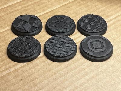 1009_miniature base #9_// 6 pack // 32 mm