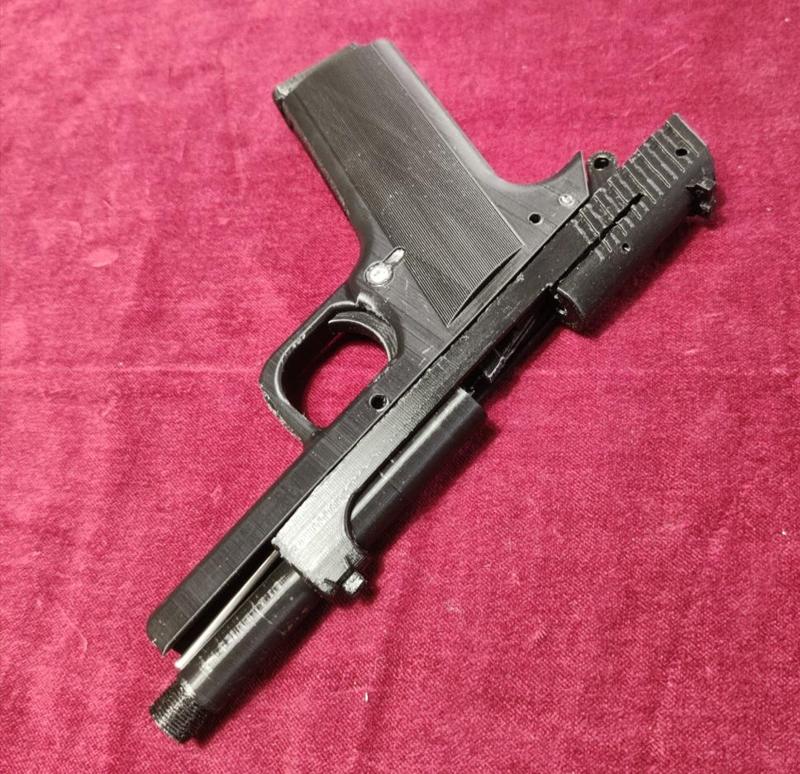 P22 replica gun