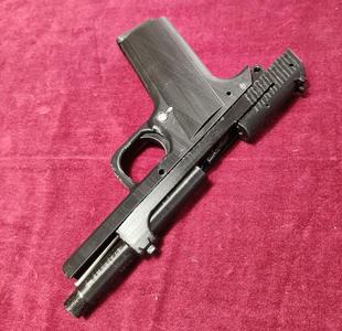 P22 replica gun