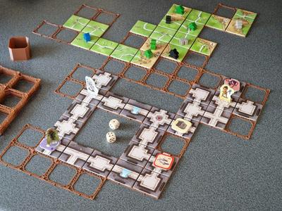 Lightweight grid for board games - Carcassonne