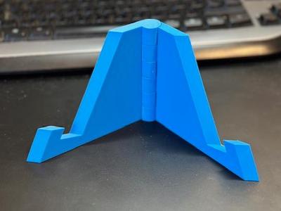 Compact Folding iPad Stand – Print-in-Place Design