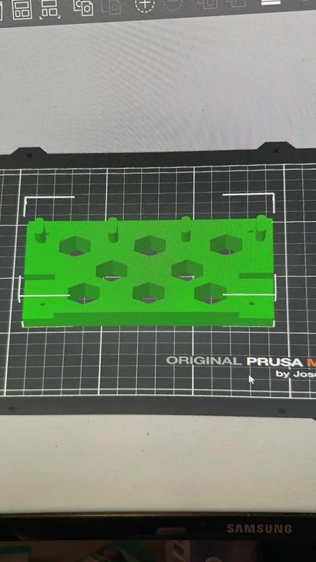 Prusa MMU2/3 Skadis holder   