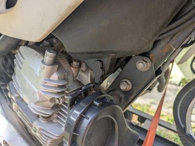 XT 250 Tool Compartment Thumbscrews   