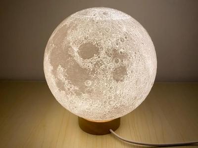 Simple and Affordable Moon Lamp