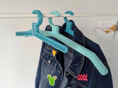 coat hanger   
