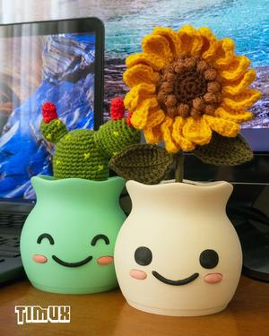 PACK OF 4 KAWAII POTS - PENHOLDERS